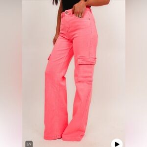 NWT Hot Pink Risen Women's “Carry It All” Wide Leg Cargo Jeans Size 11